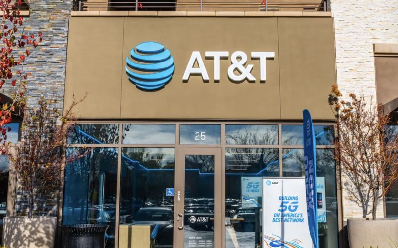 How to Set Up eSIM Service with AT&T, Verizon Wireless, and T-Mobile