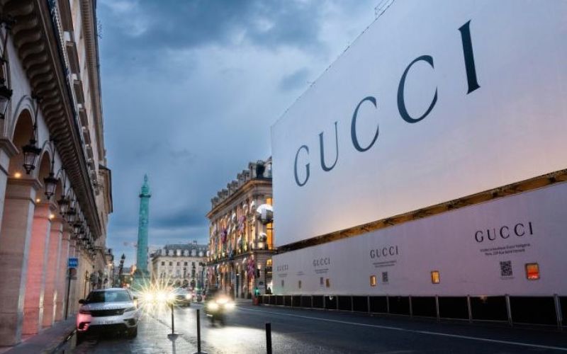 The Gucci crisis deepens and the profit of Kering Group halves.