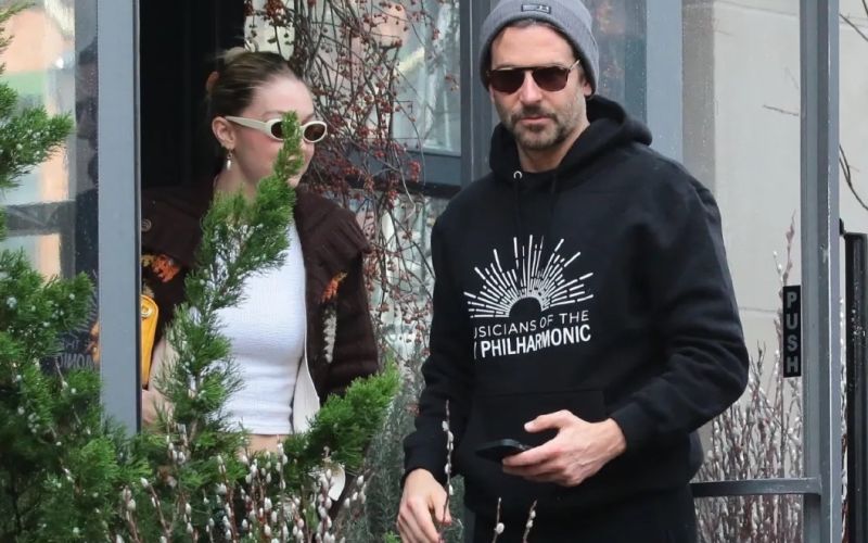 Bradley cooper And the super model Gigi Hadid's street photos are cool!